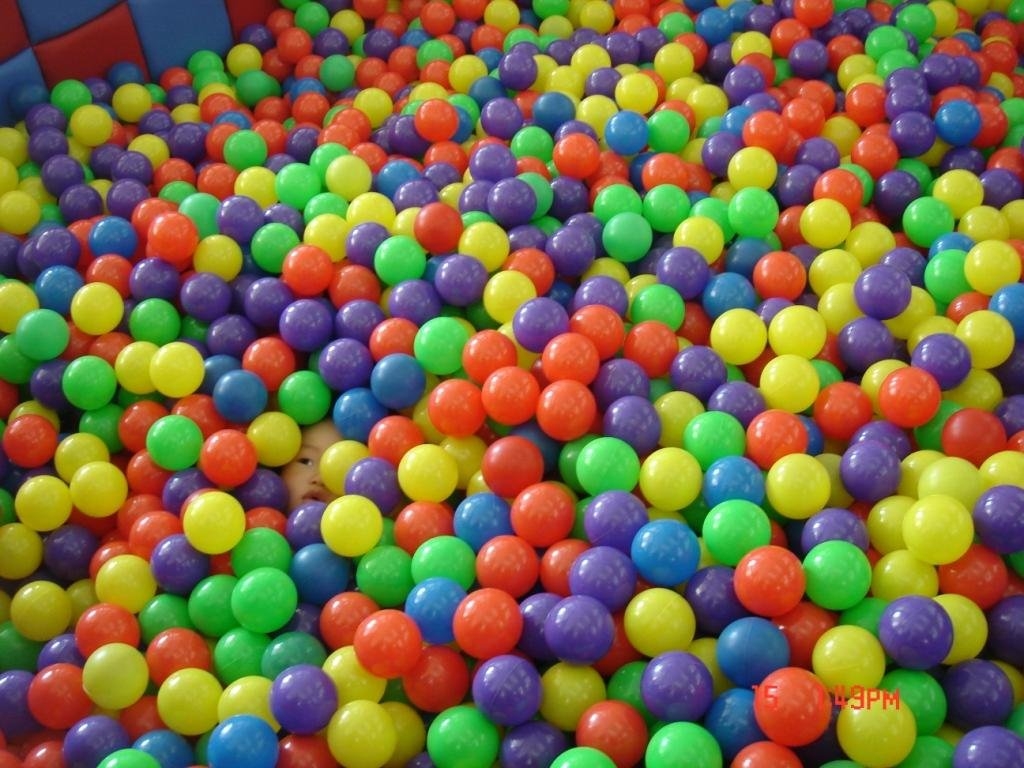 Piscine à balles pour enfants