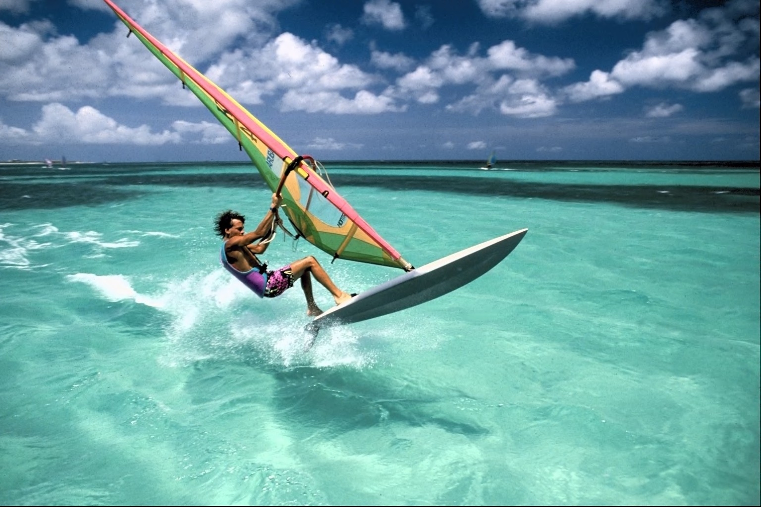 Windsurf sur une belle piscine ^^