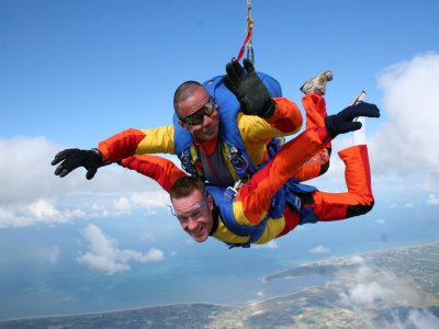 Saut en Parachute en Tandem Région Parisienne