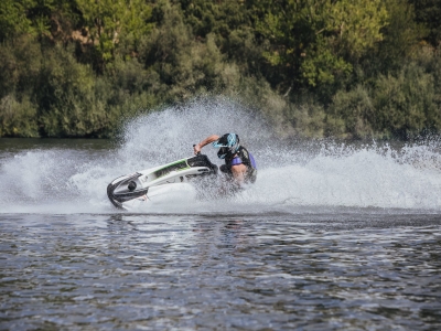 Jet ski monoplace à Guadarrama 30 minutes