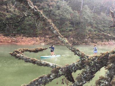 Cours privé de SUP à Valle de Bravo pendant 90 minutes