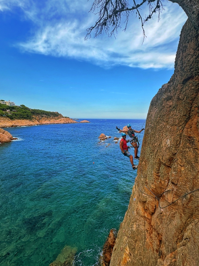 Avis de Paula concernant Via Ferrata Cala del Molí avec photos 2h 30 min