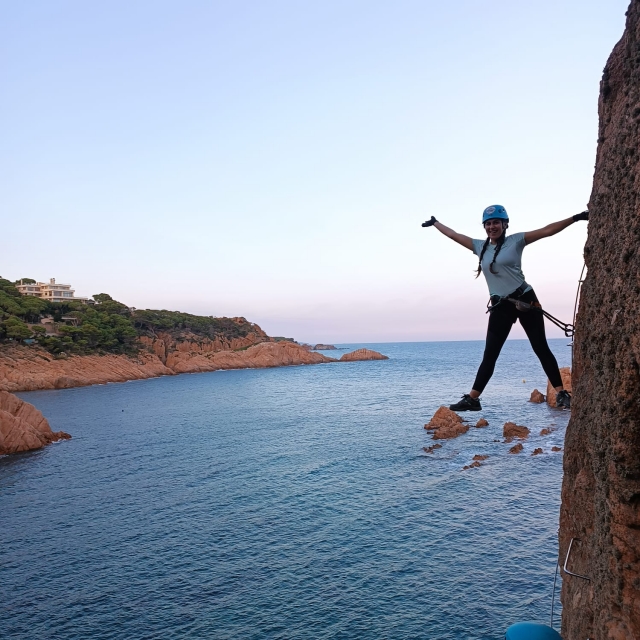 Avis de Papá concernant Via Ferrata Cala del Molí avec photos 2h 30 min