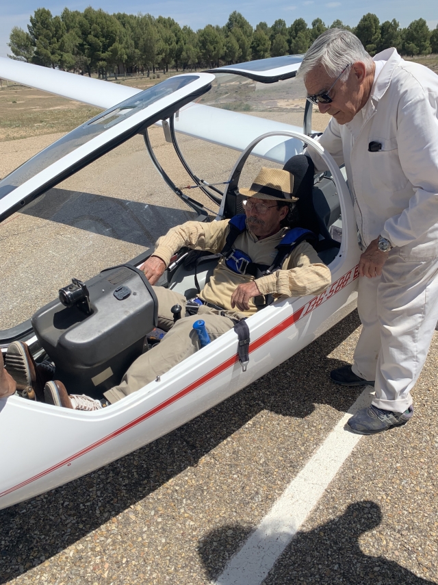 Avis de Jorge concernant Vol à la voile à Lillo Toledo d'une demi-heure