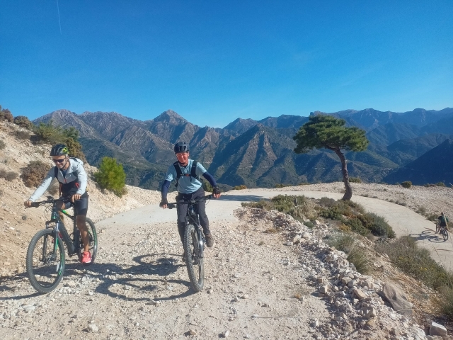 Parcours VTT électrique, villages de l'Axarquía, 3h30m