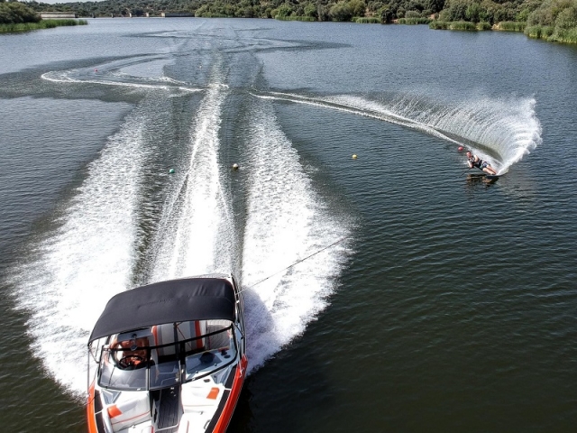 Ski nautique à Valdemorillo 15 minutes