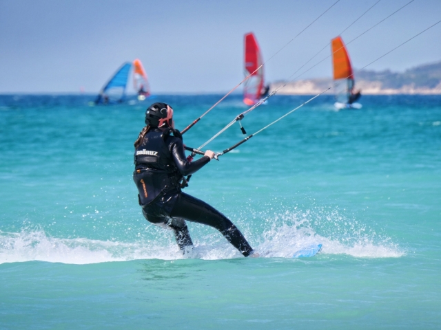 Cours d'initiation au kitesurf à Tarifa 1 heure