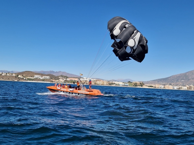  Parachute ascensionnel à Fuengirola