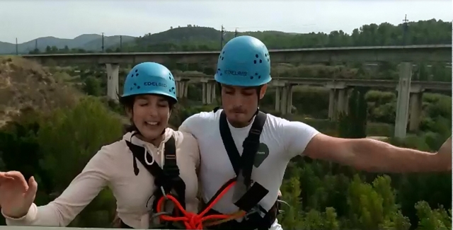 Saut à l'élastique en tandem pour les couples à Barcelone