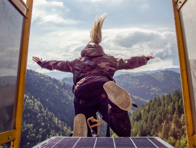 Saut à l'élastique depuis le pont de Valgadena + photo ou vidéo