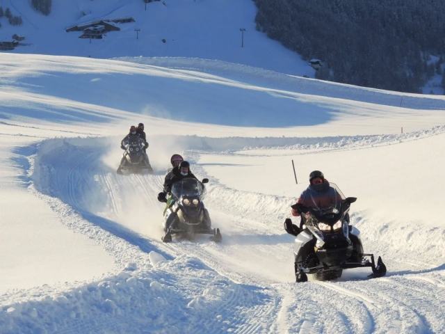 Randonnée en motoneige Crap de La Paré 45 min