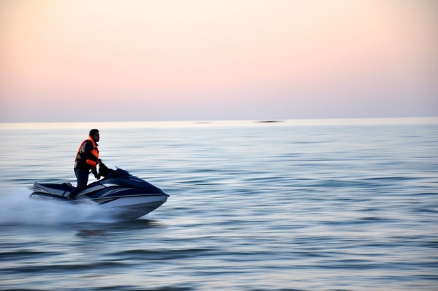 Tour en jet ski avec skipper à Monopoli 30 min