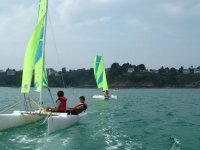 Mini catamarans pour enfants dans le 66