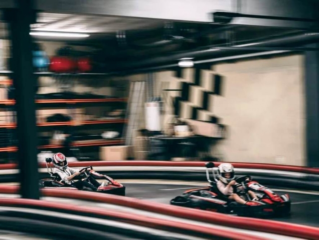 Tour de karting en salle à Fafe Braga 10min