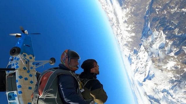  Salto de paraquedas nos Altos Alpes 