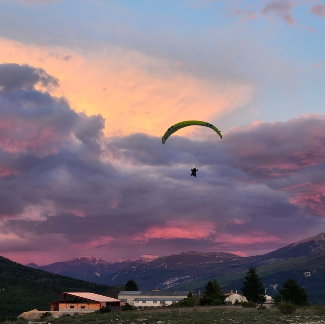  As lindas cores do céu ao entardecer 
