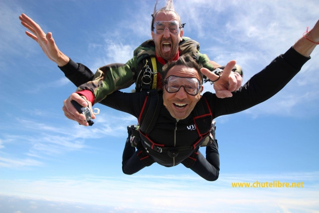 Saut en parachute sensationnel