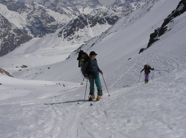  Escursione sugli sci 