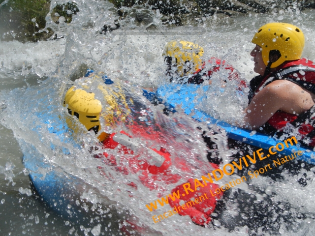  Hydrospeed 与 Randovive 冲浪 