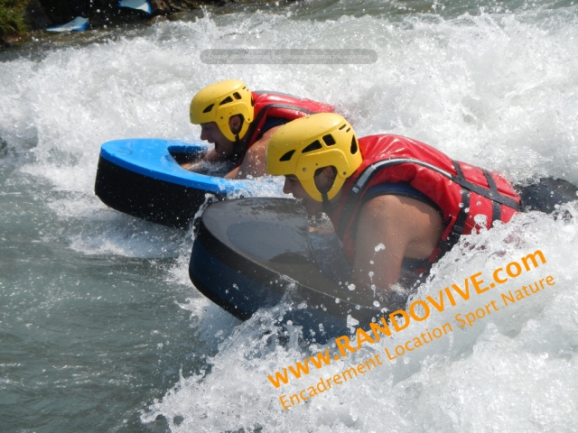  在 Bugey 与 Randovive 冲浪 