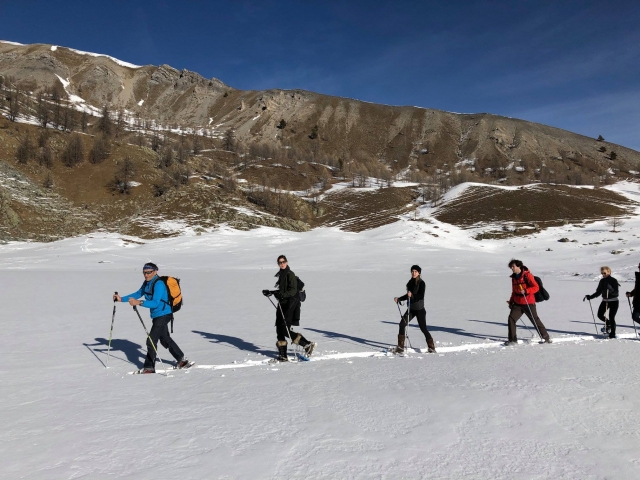  Ruta con raquetas de nieve en los Alpes Marítimos 