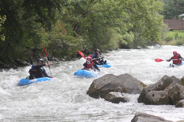  logotipo das cores dos rios
