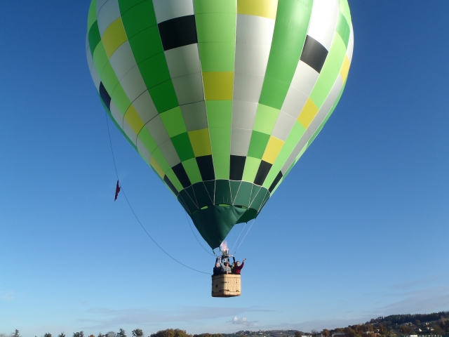  起飞Atmosph'Air Montgolfières Occitanes 空气