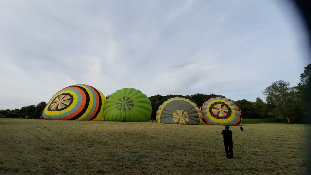  Montage eines Heißluftballons zur Vorbereitung auf den Flug Ihres Lebens 