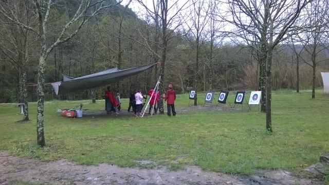 Todos prontos para a sessão de tiro com arco