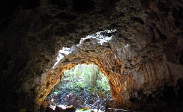 Sessão de espeleologia