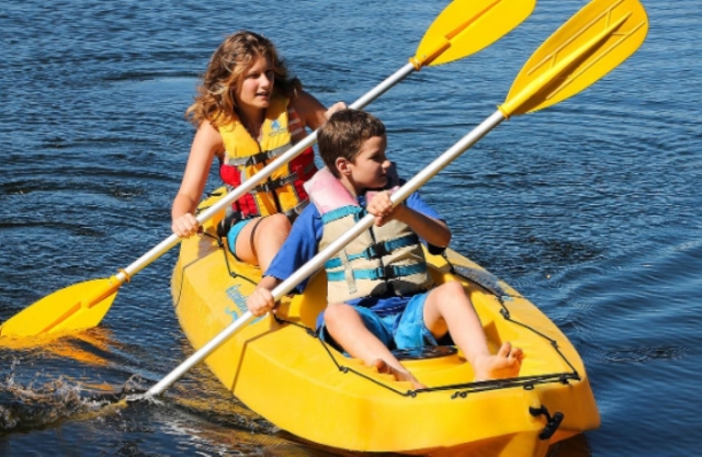 Excursión en kayak para niños 