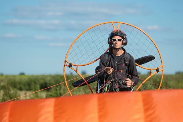  Preparación para el vuelo en paramotor 