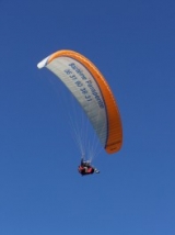  下诺曼底滑翔伞学校