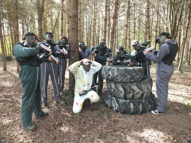  Paintball players and scenarios 