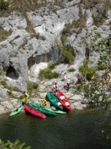 从库伊扎到阿莱特莱拜姆斯的独木舟 