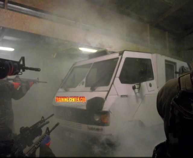 Im Angriff mit dem CQB Training Center 