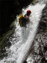  Descubra los placeres del barranquismo en el departamento de Herault 