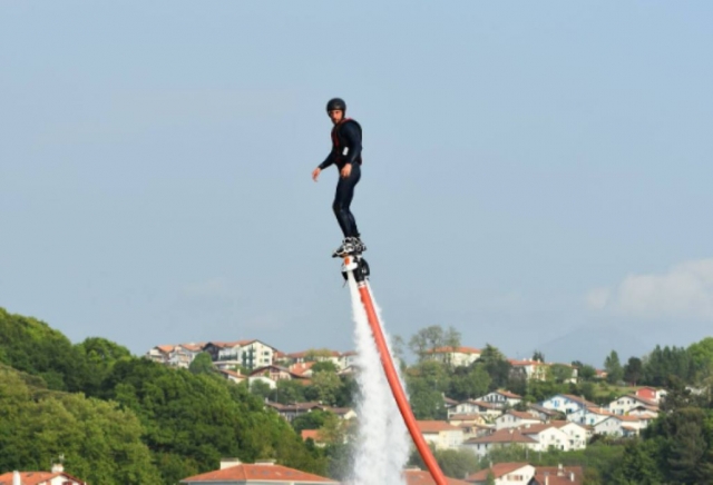  ¡Aprenda los conceptos básicos del Flyboard durante nuestra sesión 