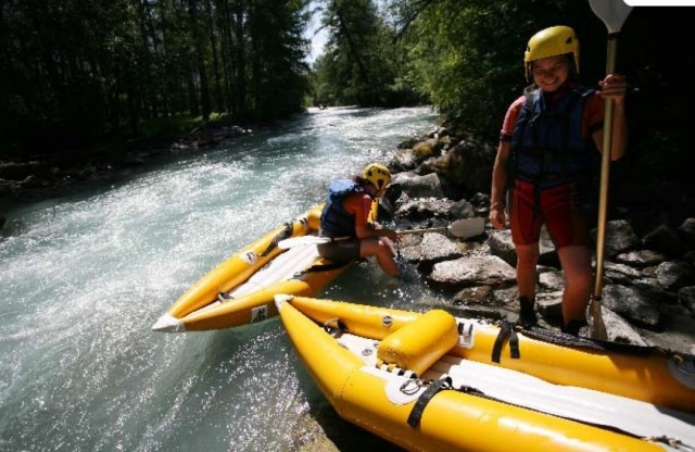  Descoberta de Air Boat no Guisane com Rafting Experience Kayak 