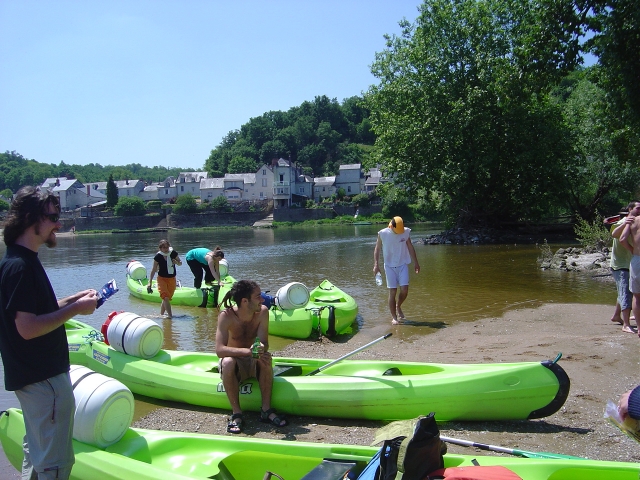  Canoe- Canoe con familiares o amigos