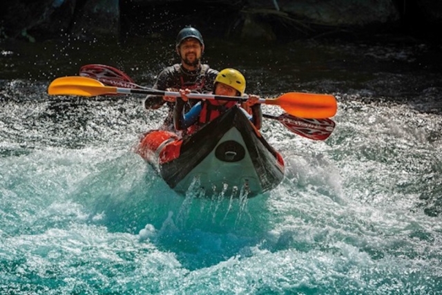 Cano-raft accompagné par un moniteur