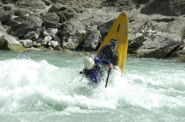  Airboat in the Hautes-Alpes