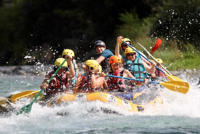  Everyone's efforts to overcome obstacles 