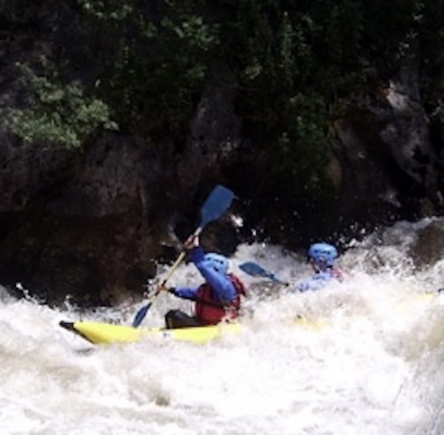 Andar de canoa- rafting nos Pirenéus