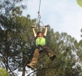 Tyrolienne Saint Benoit Aventure