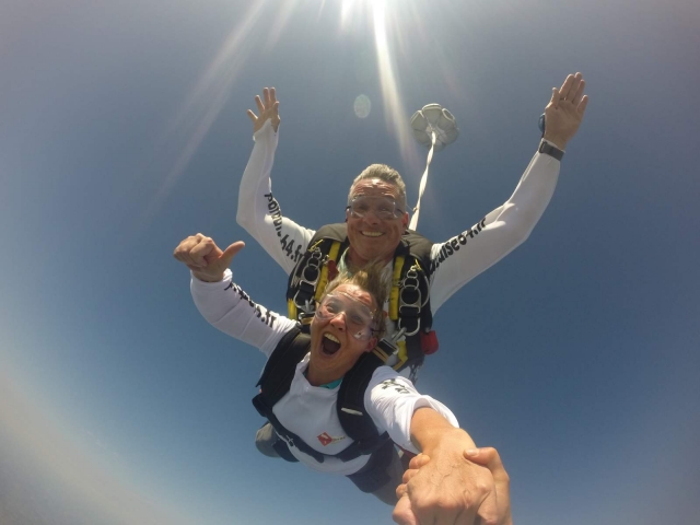 Le soleil de pau vous accueille pour votre saut ! 