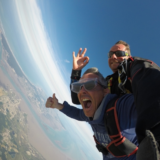 Adrénaline à son comble pendant la chute libre