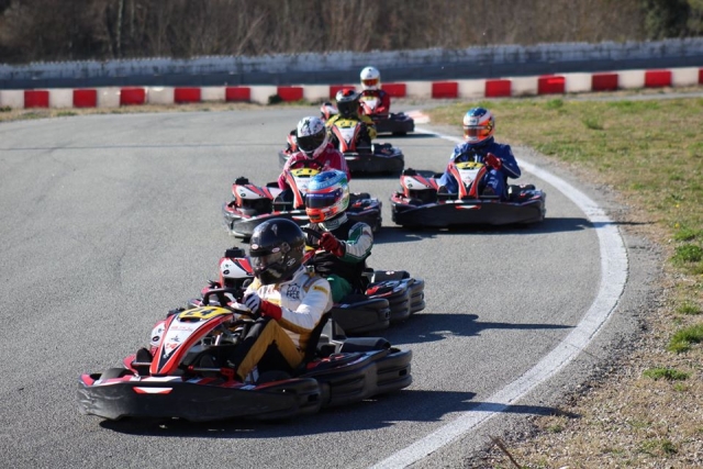  Salida de kart con amigos 