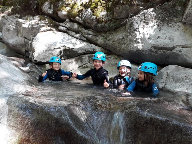  Canyoning per famiglie 