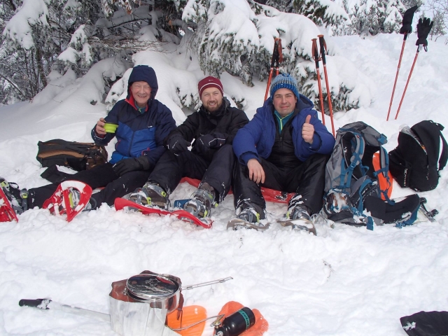  Short break after snowshoe hiking 